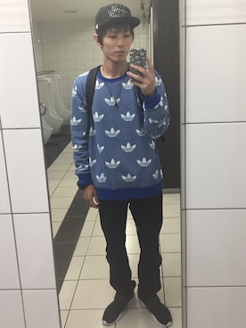 「NEW ERA（ニューエラ）のアイテム（キャップ、ブラック系）」を使った、tAku  吉岡さん（メンズ・175cm）の冬コーディネート
