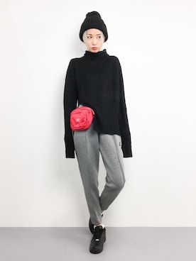 「CHEAP MONDAY（チープマンデイ）のアイテム（ニット/セーター）」を使った、COLLENTE(yuco)さん（レディース・168cm）の秋コーディネート