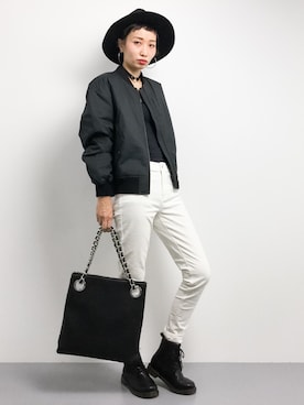 「Right-on（ライトオン）のアイテム（MA-1）」を使った、COLLENTE(yuco)さん（レディース・168cm）の秋コーディネート