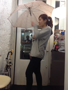 「アイテム（モカシン/デッキシューズ）」を使った、yuriさん（レディース・166cm）の冬コーディネート