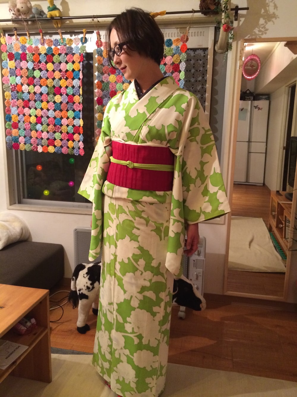 「若草色、小紋、大柄古典柄、真っ赤な帯」｜「きだおれやのアイテム（浴衣、グリーン系）」を使った、なるラムさん（レディース・160cm）の夏コーディネートの1枚目の写真