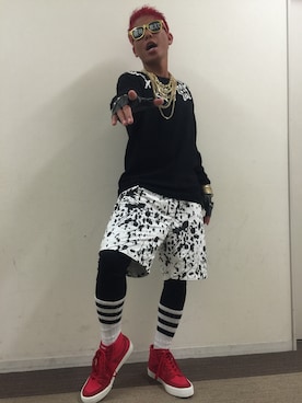 「UNIF（ユニフ）のアイテム（ニット/セーター）」を使った、渋谷あっくんさん（メンズ・163cm）の冬コーディネート