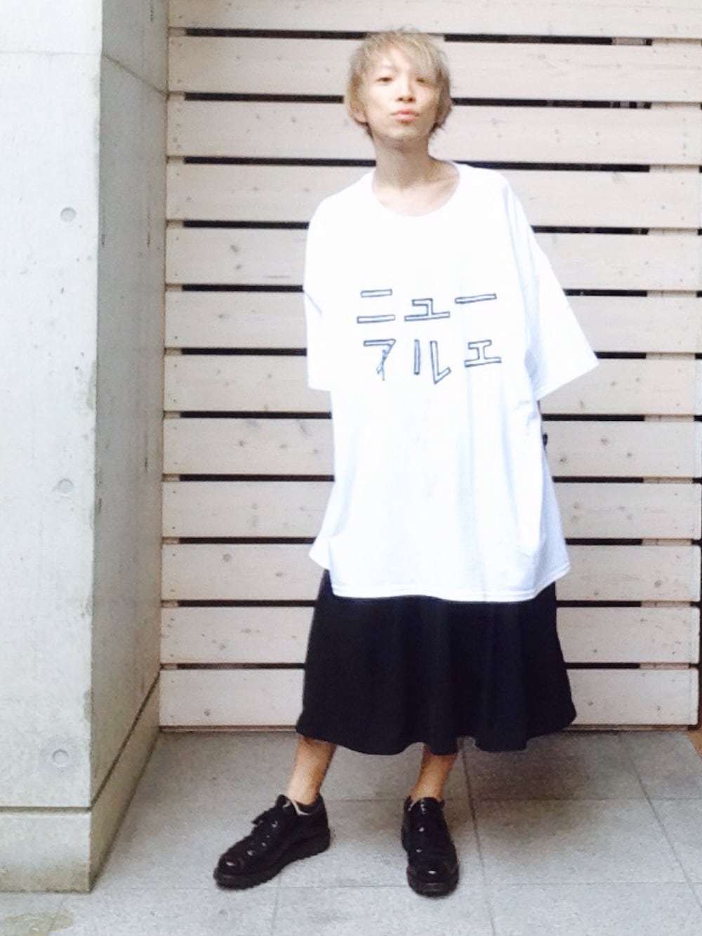 「arue、ニューアルエ、半袖短パン、オーバーサイズ」｜「KIDS LOVE GAITEのアイテム（ドレスシューズ、ブラック系）」を使った、Itoさん（メンズ・169cm）の夏コーディネートの1枚目の写真