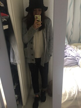 「INITIALS（イニシャルズ）のアイテム」を使った、ChaumingHoさん（レディース・158cm）の冬コーディネート