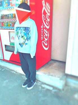 「PARADOX（パラドックス）のアイテム（スウェット）」を使った、三太土也さん（メンズ・165cm）の春コーディネート