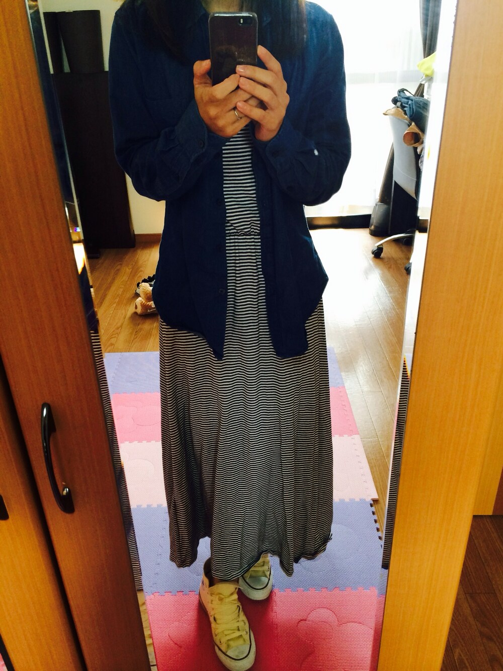 「SLYのアイテム（チュニック、ブルー系）」を使った、Manami♡さん（レディース・152cm）の春コーディネートの1枚目の写真
