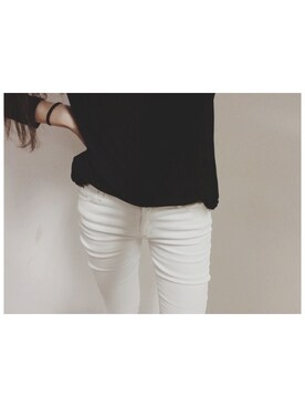 「ZARA（ザラ）のアイテム（その他パンツ、ホワイト系）」を使った、chrさん（レディース・163cm）の春コーディネート