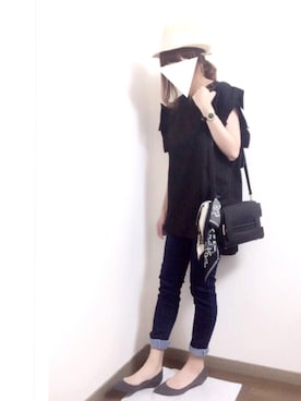 「袖フリル」｜「アイテム（チュニック）」を使った、i-waさん（レディース・151cm）の春コーディネート