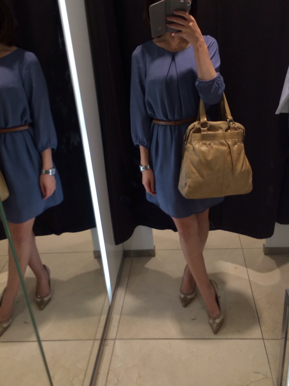 「ワンピース、H&M」｜「H&Mのアイテム（ワンピース、ブルー系）」を使った、Mariiiiさん（レディース・154cm）の秋コーディネートの1枚目の写真
