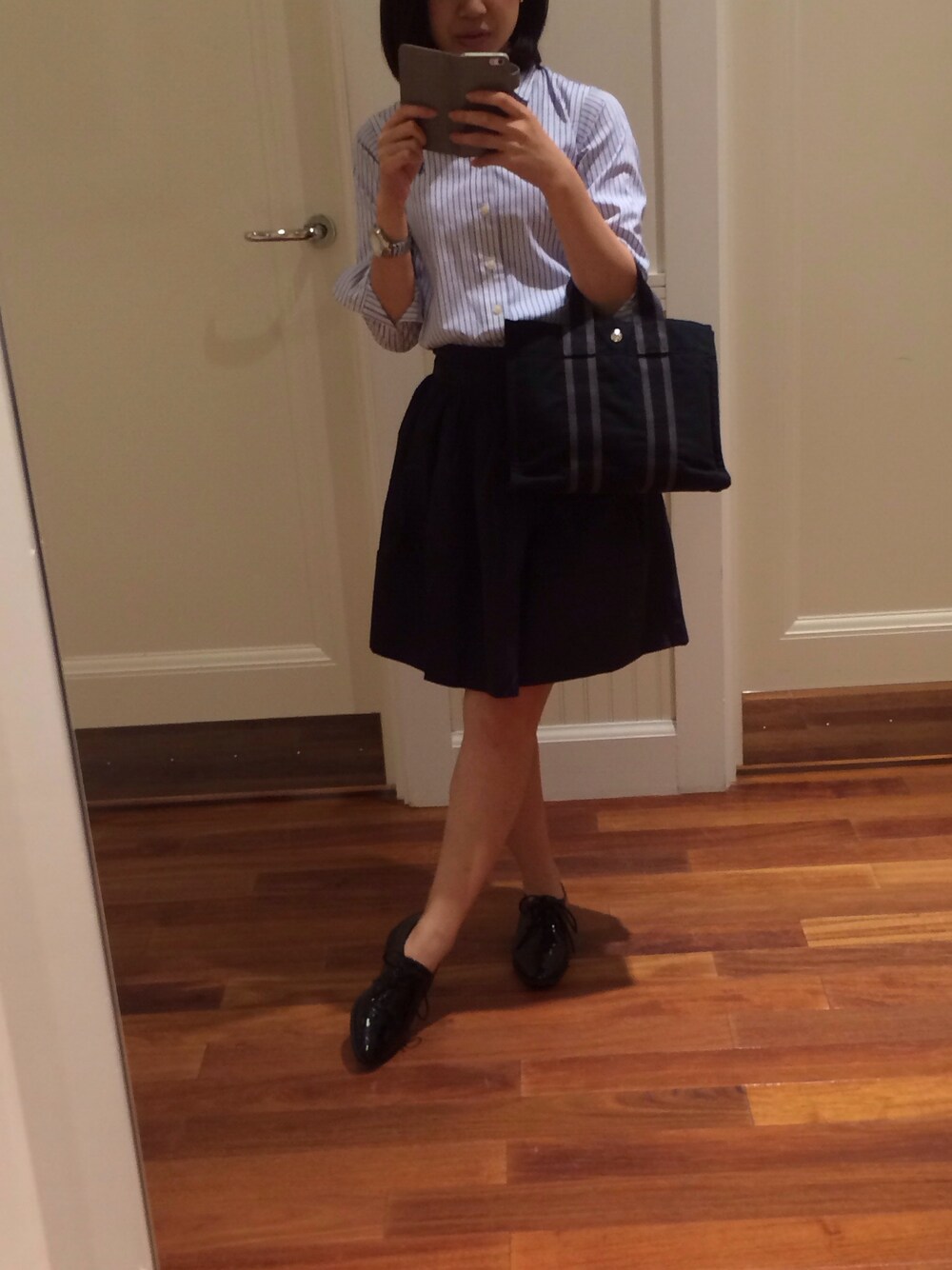 「Polo Ralph Lauren、きれい目カジュアル、DHORIC」｜「POLO RALPH LAURENのアイテム（シャツ/ブラウス、ブルー系）」を使った、Mariiiiさん（レディース・154cm）の秋コーディネートの1枚目の写真