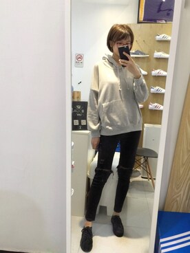 「KATE（ケイト）のアイテム（ファンデーション）」を使った、Imbygさん（レディース・173cm）の秋コーディネート