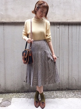 「VINTAGE（ヴィンテージ）のアイテム（スカート）」を使った、古着屋RAINBOWさん（レディース・155cm）の秋コーディネート
