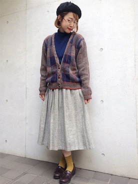 「VINTAGE（ヴィンテージ）のアイテム（カーディガン/ボレロ）」を使った、古着屋RAINBOWさん（レディース・155cm）の秋コーディネート
