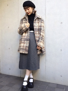 「VINTAGE（ヴィンテージ）のアイテム（スカート）」を使った、古着屋RAINBOWさん（レディース・155cm）の秋コーディネート