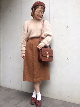 「VINTAGE（ヴィンテージ）のアイテム（スカート）」を使った、古着屋RAINBOWさん（レディース・155cm）の秋コーディネート