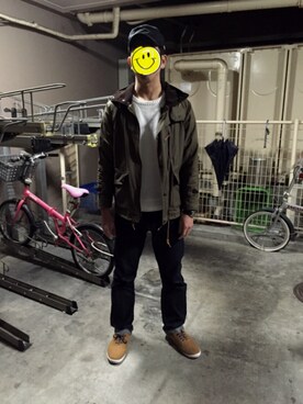 「GU（ジーユー）のアイテム（ニット/セーター、ホワイト系）」を使った、ｙｕさん（メンズ・182cm）の冬コーディネート