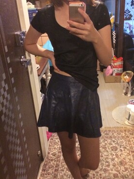 「Abercrombie&Fitch（アバークロンビーアンドフィッチ）のアイテム（スカート）」を使った、Grina Tsengさん（メンズ・160cm）の冬コーディネート