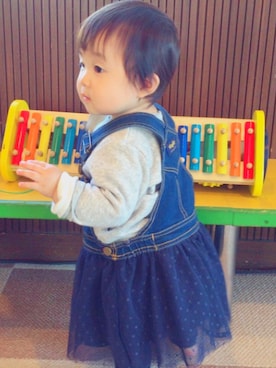 「Wrangler（ラングラー）のアイテム（サロペット/オーバーオール）」を使った、ssssynさん（キッズ・70cm）の秋コーディネート