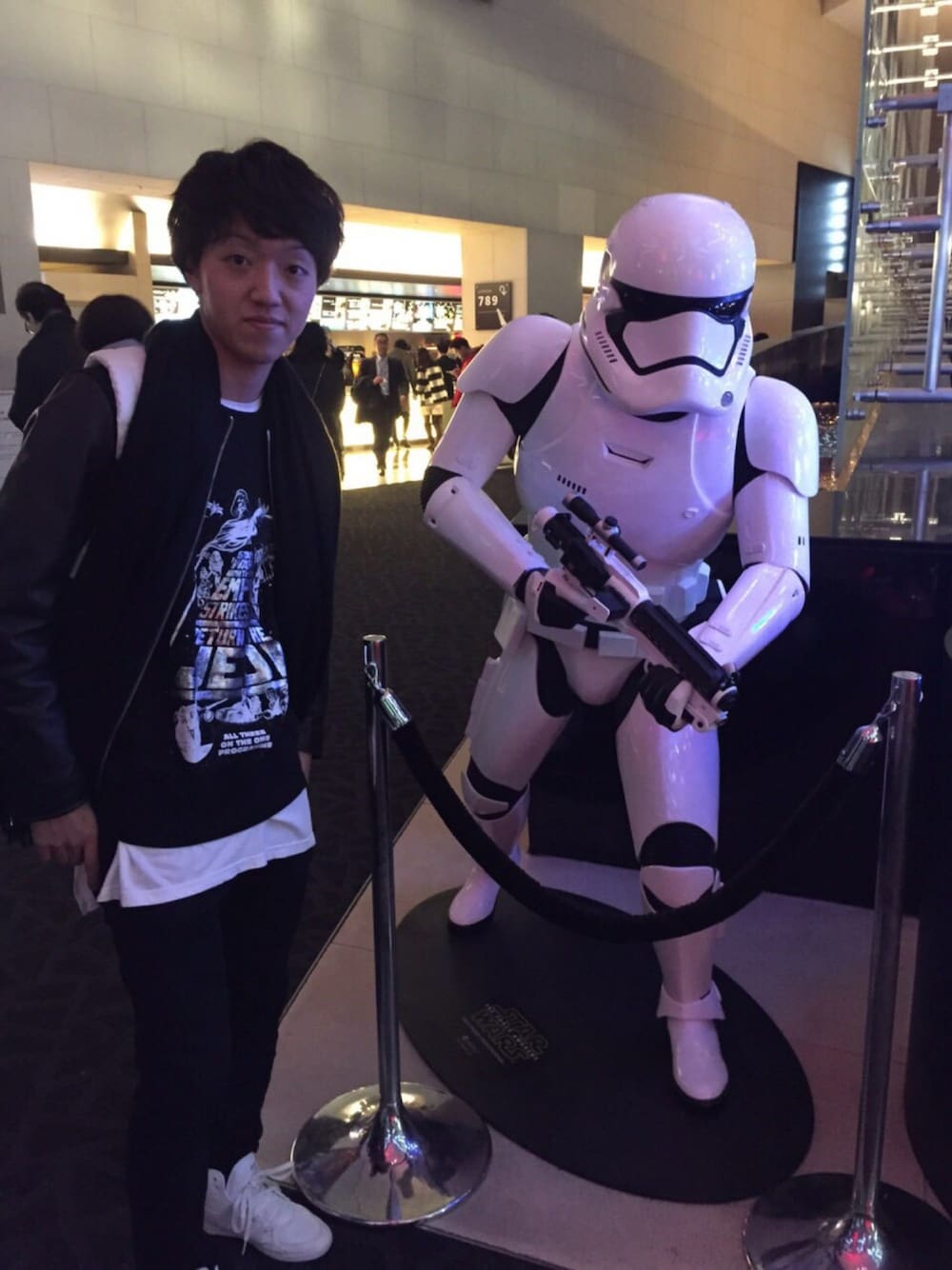 「STAR WARS、storm trooper、ユニクロ、white、or、black、HARE」｜「Storm Trooperのアイテム（フィギュア、ホワイト系）」を使った、じっつーさん（メンズ・169cm）の冬コーディネートの1枚目の写真