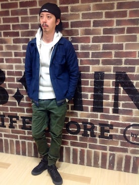 「GLOBE（グローヴ）のアイテム」を使った、kyouhei.watanabeさん（メンズ・170cm）の秋コーディネート