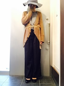 「ゆるカーディガン」｜「アイテム（帽子）」を使った、サオルさん（レディース・153cm）の秋コーディネート