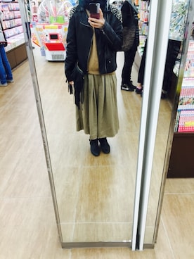 「Phebely（フィービリー）のアイテム」を使った、サオルさん（レディース・153cm）の秋コーディネート