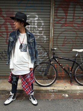 「KMRii」｜「アイテム（デニムジャケット）」を使った、motohisaさん（メンズ・175cm）の秋コーディネート