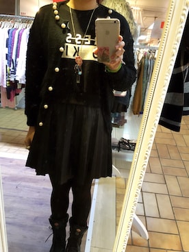 「N2（エヌドゥ）のアイテム」を使った、Kathy Kanさん（レディース・164cm）の冬コーディネート