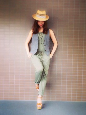 「アイテム（つなぎ/オールインワン、グリーン系）」を使った、アンジュンさん（レディース・162cm）の夏コーディネート