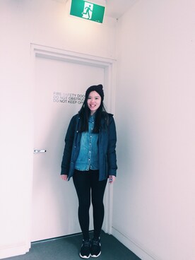 「H&M（エイチ・アンド・エム）のアイテム（シャツ/ブラウス、ブルー系）」を使った、szelionyanさん（レディース・164cm）の夏コーディネート