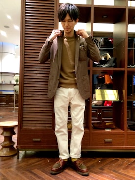 「ホワイトパンツ」｜「アイテム（ジャケット/アウター）」を使った、uedamitsuruさん（メンズ・168cm）の冬コーディネート