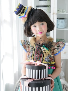 「作家ドレス（One piece dress、グリーン系）」を使った、スノーイン大須キモノガールさんの冬コーディネート