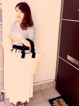 「GU（ジーユー）のアイテム（その他トップス、ホワイト系）」を使った、みいにょんさん（レディース・149cm）の春コーディネート