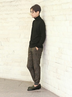 「EDIFICE（エディフィス）のアイテム（スラックス）」を使った、miuraさん（メンズ・176cm）の秋コーディネート