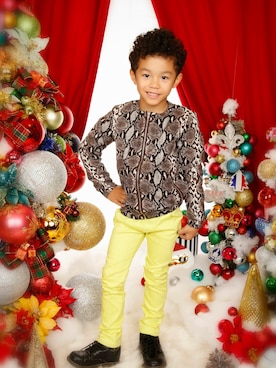 「How to Kiss a Frog（ハウトゥキスアフロッグ）のアイテム」を使った、MonkeyKOUさん（キッズ・110cm）の冬コーディネート