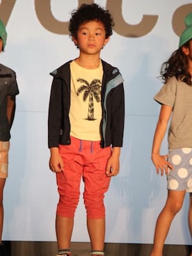 「セスタボカーレのアイテム（ブルゾン、ブルー系）」を使った、MonkeyKOUさん（キッズ）の春コーディネート