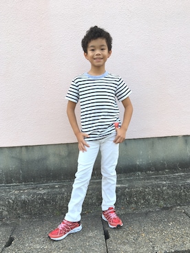 「Tappet（タペット）のアイテム（Tシャツ/カットソー、ホワイト系）」を使った、MonkeyKOUさん（キッズ）の秋コーディネート