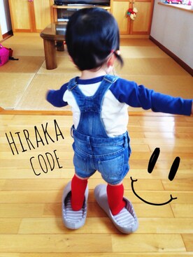 「ハイソックス」｜「アイテム（オールインワン・サロペット）」を使った、Hi♡Mamaさん（キッズ・80cm）の春コーディネート