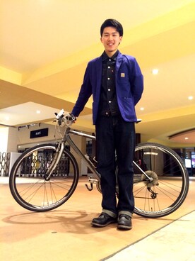 「Carhartt（カーハート）のアイテム（テーラードジャケット）」を使った、福元啓佑さん（メンズ・170cm）の春コーディネート