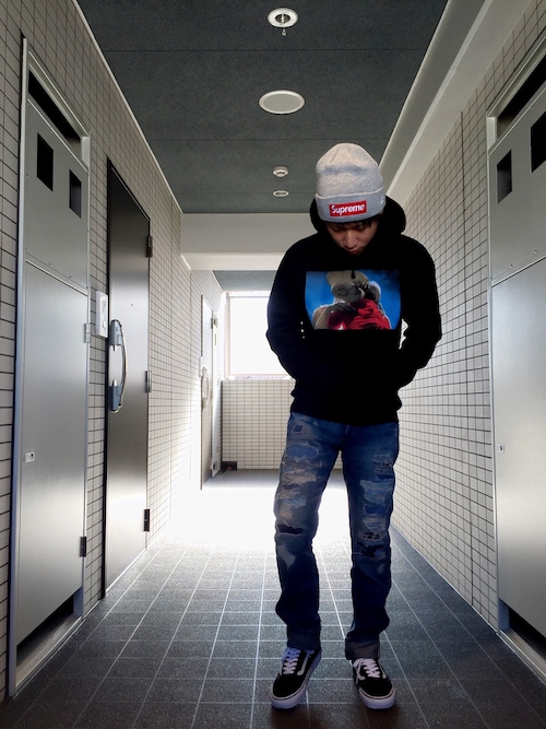 C Supreme のニットキャップ ビーニーを使ったコーディネート Wear C Supreme のニットキャップ ビーニーを使ったコーディネート Wear