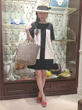 「FIGARO Paris（フィガロパリ）のアイテム（帽子）」を使った、mmmさん（レディース・161cm）の春コーディネート