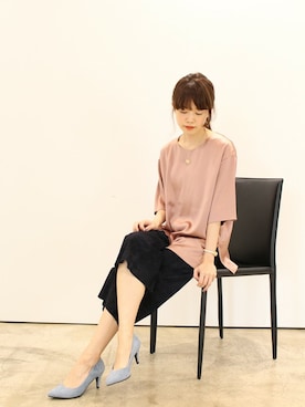 「スエードシューズ」｜「アイテム（パンプス）」を使った、SESTOさん（レディース・158cm）の秋コーディネート