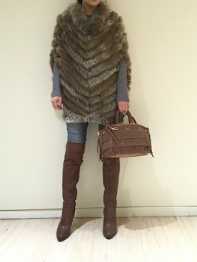 「アイテム（ポンチョ）」を使った、Desert Rose_staff150さん（レディース・154cm）の秋コーディネート