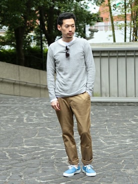 「BEAUTY&YOUTH UNITED ARROWS（ビューティーアンドユースユナイテッドアローズ）のBY ミックス ブークレ レイヤードニット（ニット/セーター、グレー系）」を使った、Masaki Meguroさん（メンズ・171cm）の春コーディネート