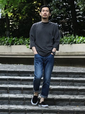「BEAUTY&YOUTH UNITED ARROWS（ビューティーアンドユースユナイテッドアローズ）の【予約】 BY ピグメント カットオフ クォータースリーブ カットソー（Tシャツ/カットソー、グレー系）」を使った、Masaki Meguroさん（メンズ・171cm）の春コーディネート