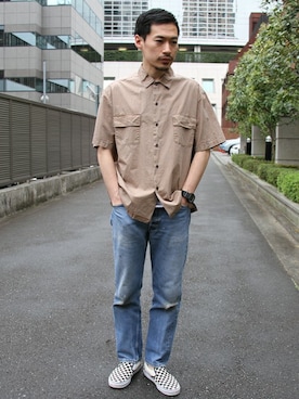 「BEAUTY&YOUTH UNITED ARROWS（ビューティーアンドユースユナイテッドアローズ）のBY ピグメント フラップ レギュラーカラーシャツ（シャツ/ブラウス、ブラウン系）」を使った、Masaki Meguroさん（メンズ・171cm）の夏コーディネート