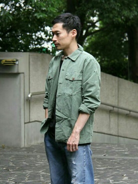 「STUSSY（ステューシー）のアイテム（シャツ/ブラウス、グリーン系）」を使った、Masaki Meguroさん（メンズ・171cm）の夏コーディネート