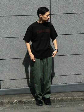 「THRASHER（スラッシャー）の【別注】 ＜THRASHER＞∴ 35th TEE/Tシャツ（Tシャツ/カットソー、ブラック系）」を使った、Masaki Meguroさん（メンズ・171cm）の夏コーディネート