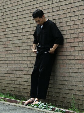 「BEAUTY&YOUTH UNITED ARROWS（ビューティーアンドユースユナイテッドアローズ）のBY シャンブレー6分丈 カフタンシャツ（シャツ/ブラウス、ブラック系）」を使った、Masaki Meguroさん（メンズ・171cm）の夏コーディネート