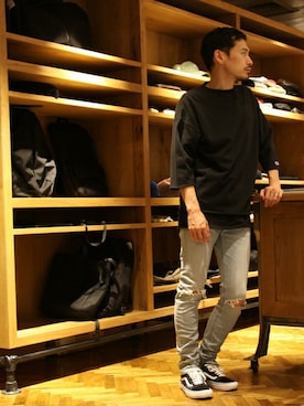 「Champion（チャンピオン）の【予約】【別注】 ＜Champion(チャンピオン）＞ CUT OFF CREW/スウェット（スウェット、ブラック系）」を使った、Masaki Meguroさん（メンズ・171cm）の夏コーディネート